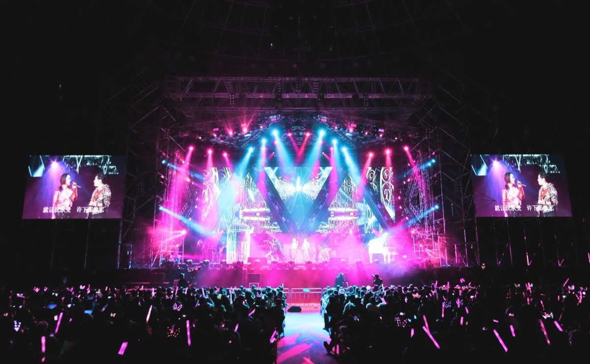 k-pop fans around world