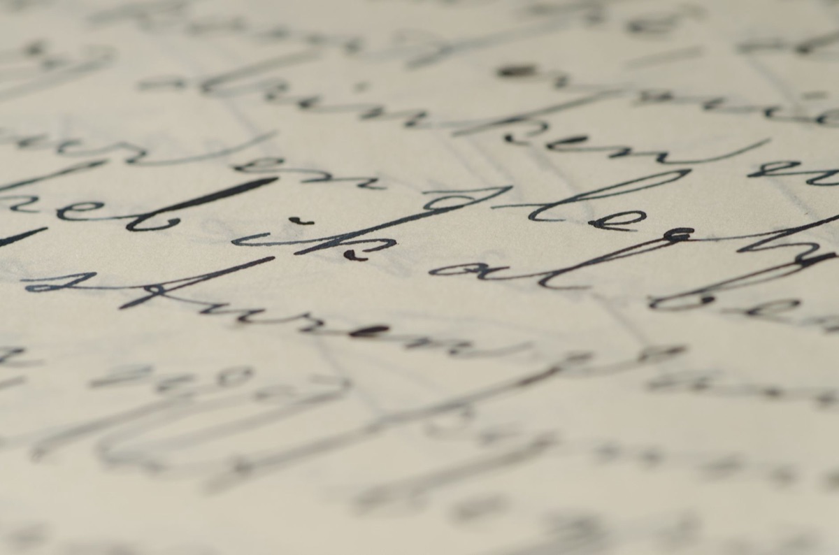 escritura fluida en papel