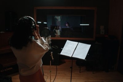 K-pop teksten: Meer dan muziek, een modern epos van gevoel